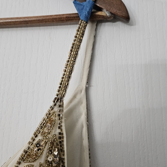 Mac Duggal Embellished Leaf Gown in Gold 16 NWT - Picture 14 of 16